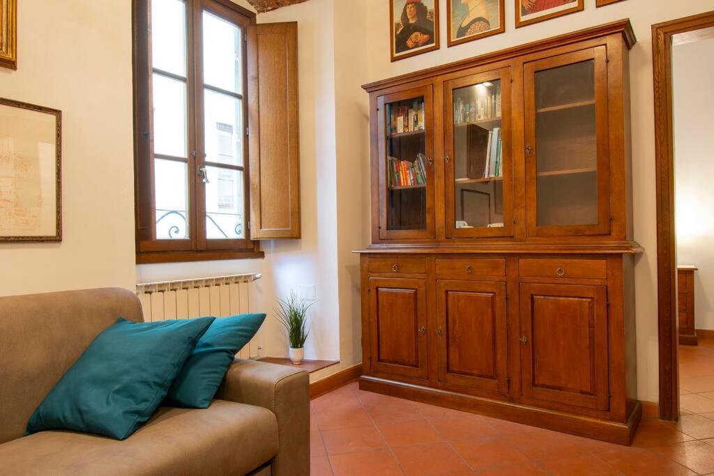 Demedici Apt W/ 2Br 1' Walk Uffizi & Ponte Vecchio Apartment Florence Exterior photo
