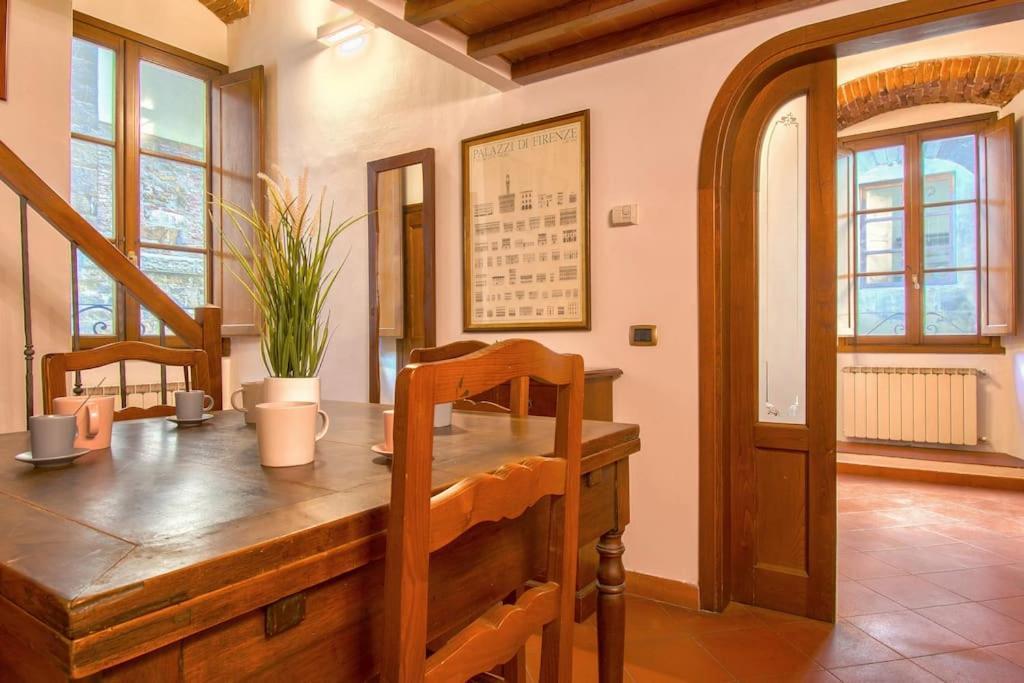 Demedici Apt W/ 2Br 1' Walk Uffizi & Ponte Vecchio Apartment Florence Exterior photo
